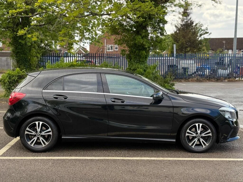 2018 Mercedes-Benz A Class A160 SE photo 7